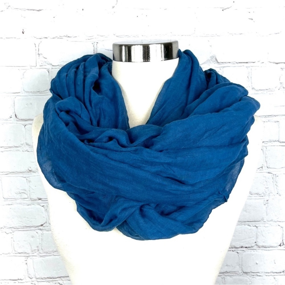 Blue Infinity Scarf - Picture 2 of 9